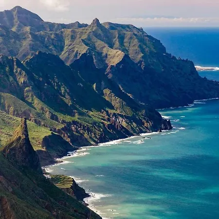 Bright Spacious Apartment, 2 Min Walk From Apartament *