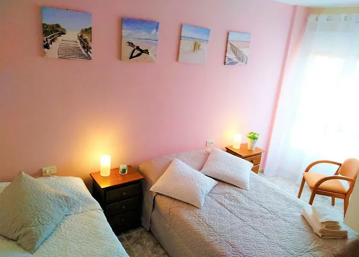 Bright Spacious Apartment, 2 Min Walk From Appartamento *