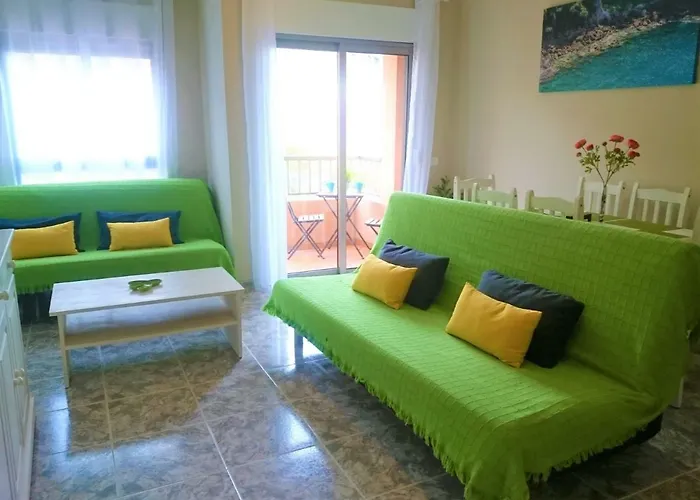 Bright Spacious Apartment, 2 Min Walk From Appartement Candelaria